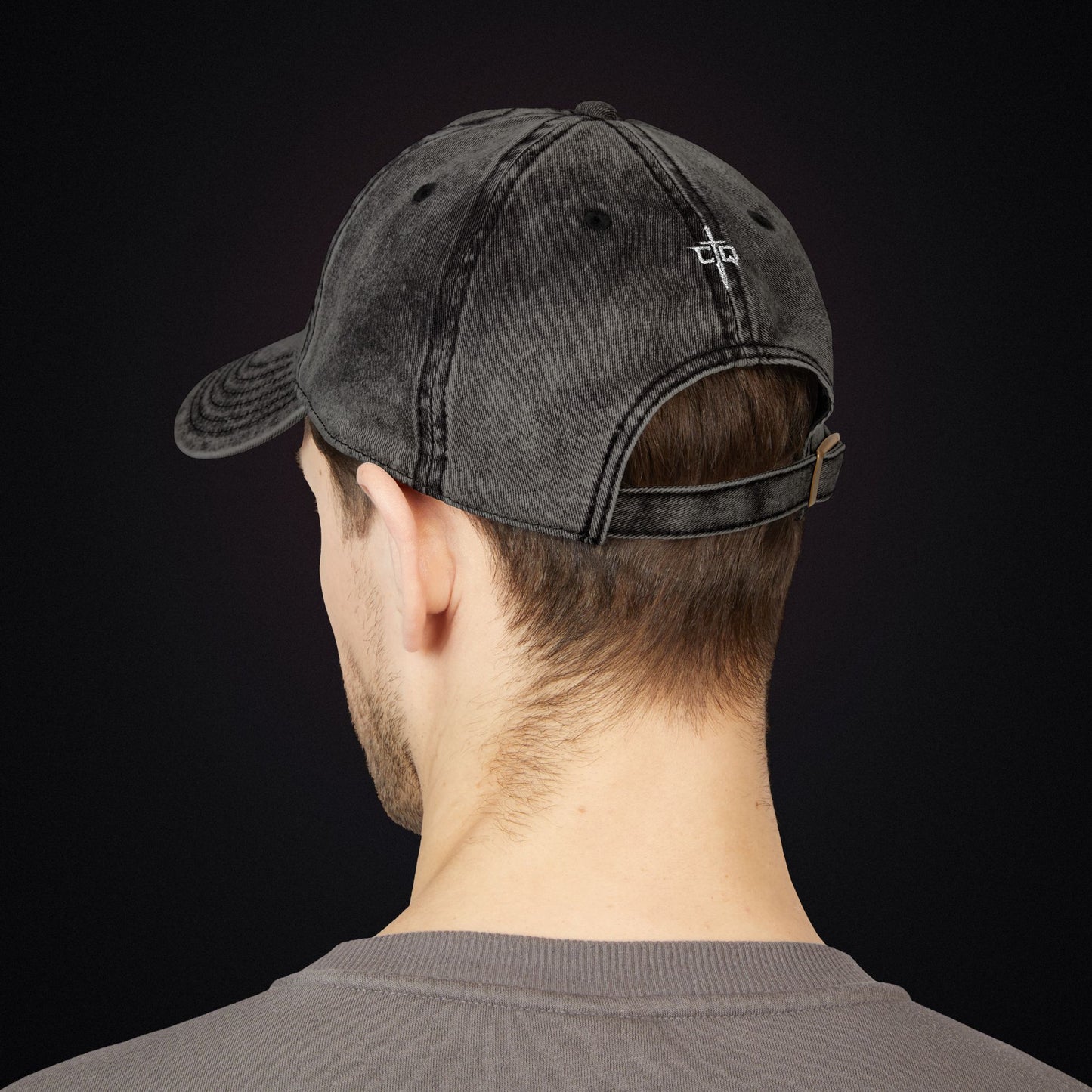 Conquest | Vintage Embroidered Cap